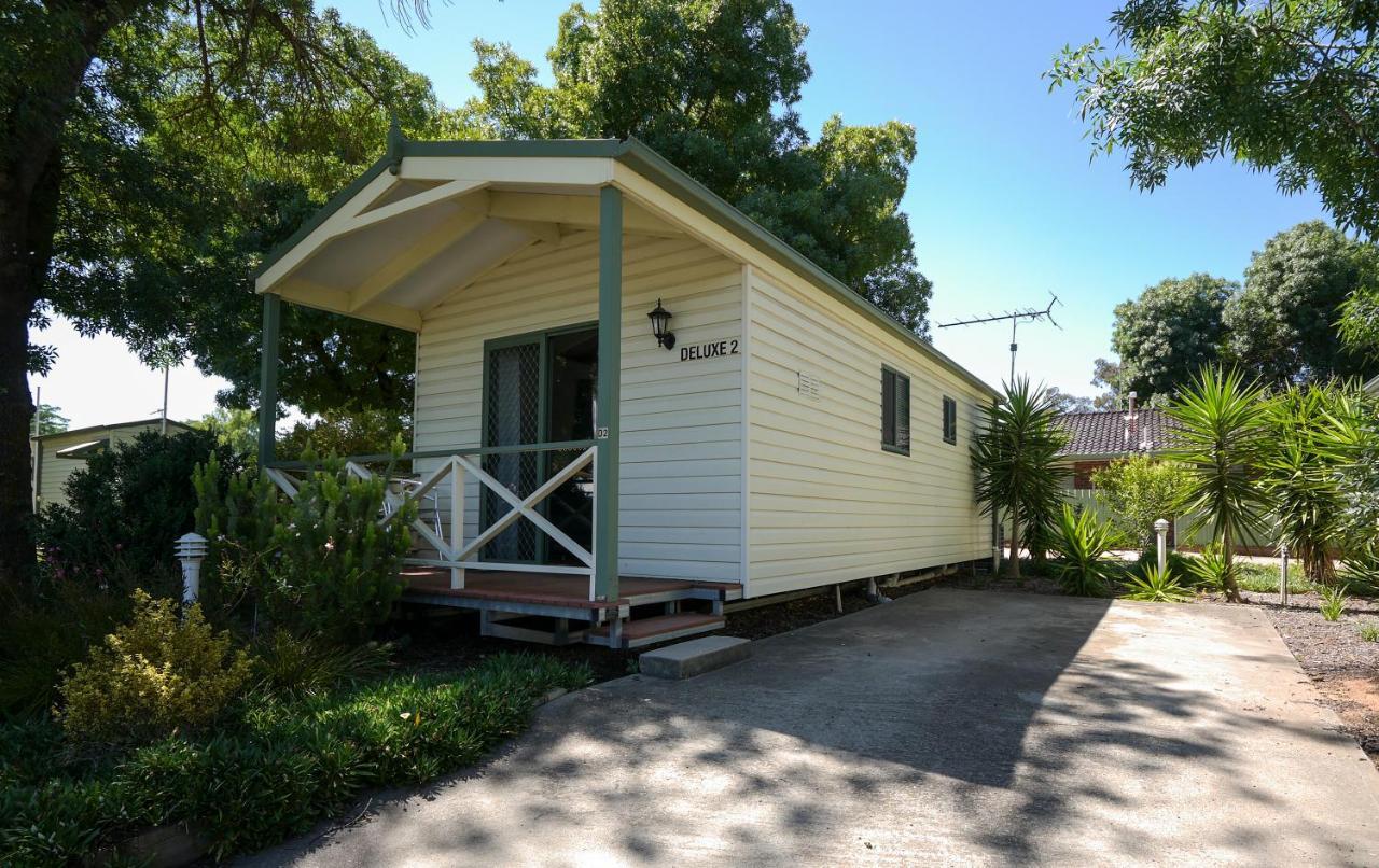 Big4 Wangaratta North Cedars Holiday Park Exterior photo