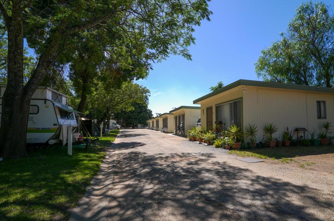 Big4 Wangaratta North Cedars Holiday Park Exterior photo